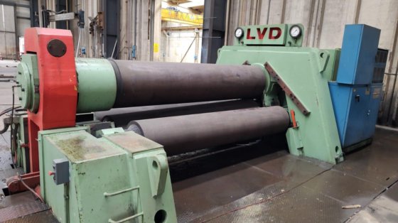 LVD 3050x60 4ローラーカレンダー