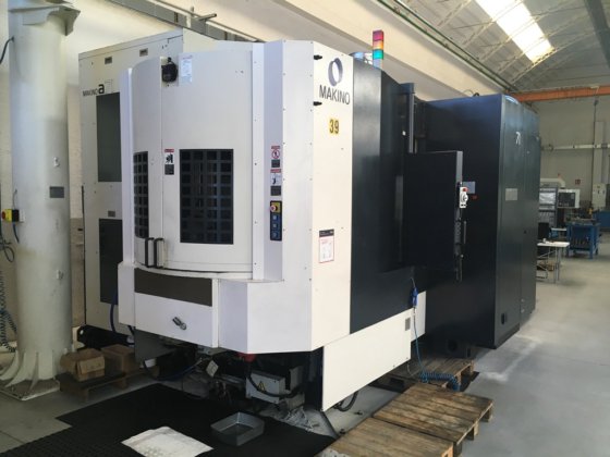 マキノ A71 マシニングセンター