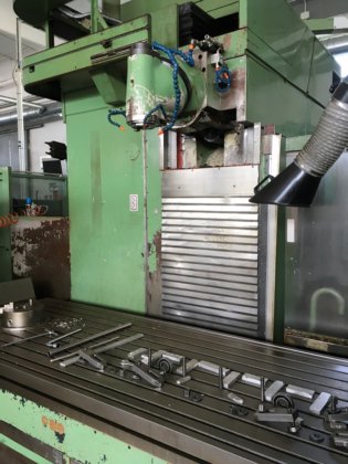 SACHMAN 521/FO フライス盤