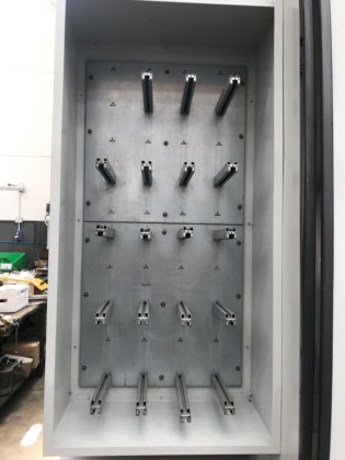 WARCOM OPERA 350-40 压力机