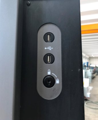 WARCOM OPERA 350-40 压力机