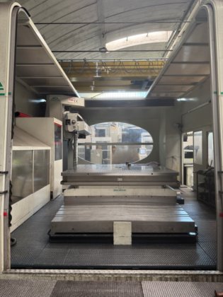 IMSA MF 2000 BB 掘削機