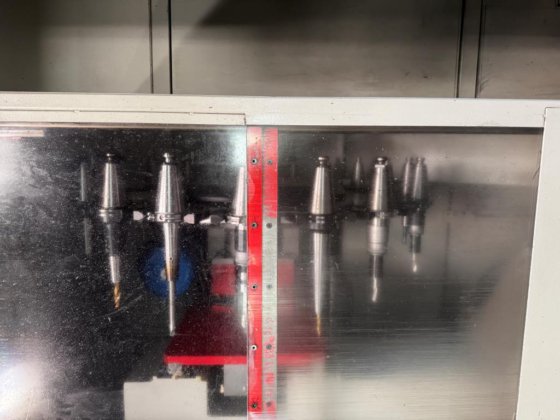 IMSA MF 2000 BB 掘削機