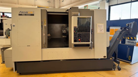 フォーカス FBL 320Y 旋盤