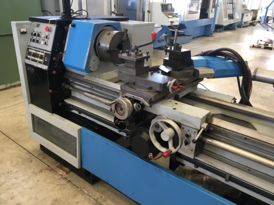 卡泽纳夫车床 260x1100