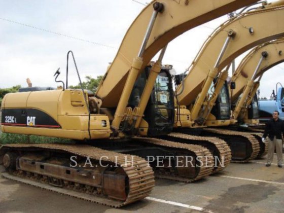 1994 CATERPILLAR 325L in Asuncion,