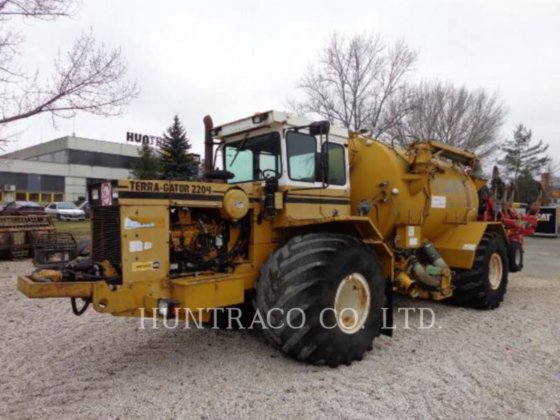 1994 TERRA-GATOR 2204 R PDS
