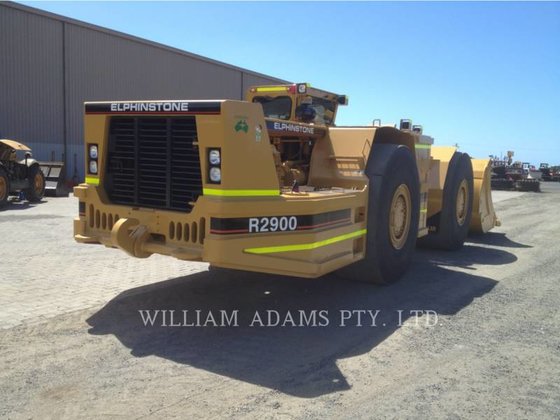 2000 CATERPILLAR R2900 in Clayton,