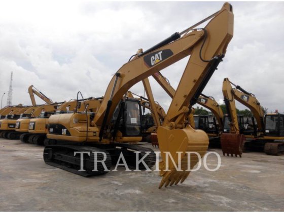 2009 CATERPILLAR 320 D in