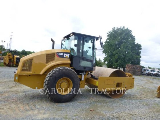 2014 CATERPILLAR CS64B CB in