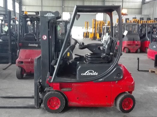 2005 LINDE E16P-02