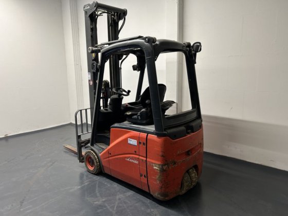 2008 Linde E16H-01