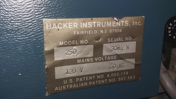 Hacker Instruments 250 Microtomes