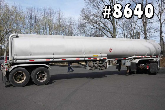 1985 FREUHAUF ALUMINUM FUEL TRUCK