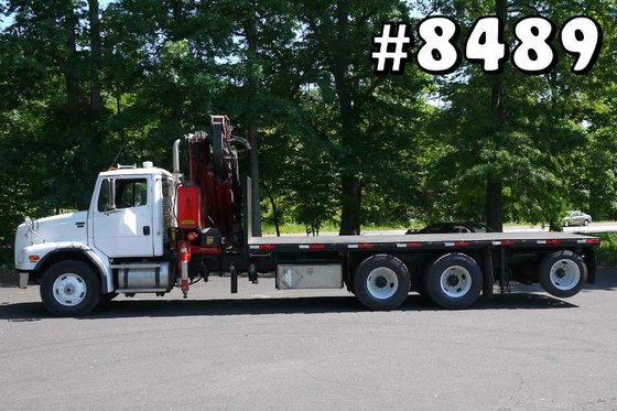 2002 FASSI F270A.23 KNUCKLEBOOM TRUCK: