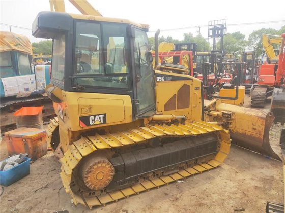CAT D5k