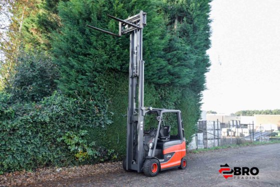 2013 2013 Linde E30HL-01/600 Triplex