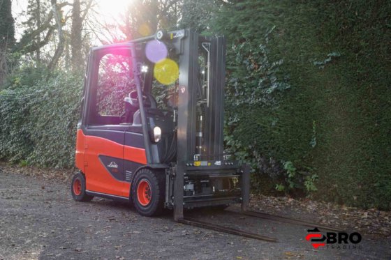 2013 2013 Linde E30HL-01/600 Triplex