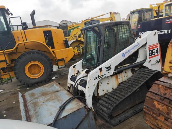 Bobcat 864