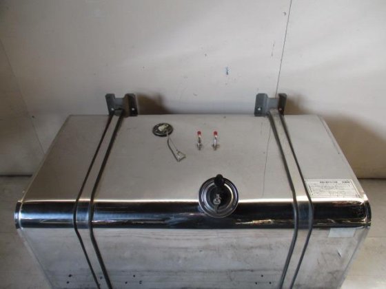 ふそう大型車　ﾌｭｰｴﾙﾀﾝｸ