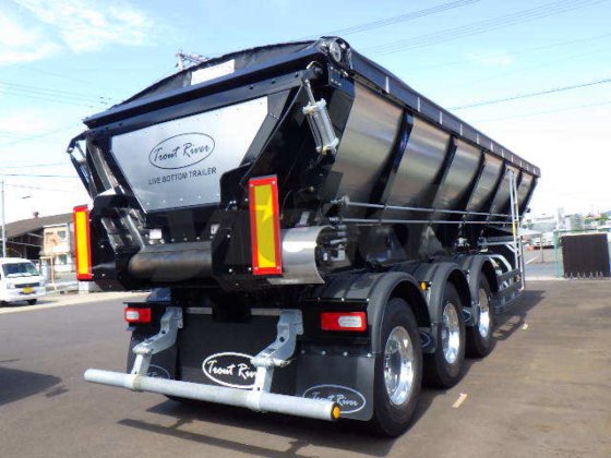 未使用車 トラウトリバー ベルトコンベア式トレーラー