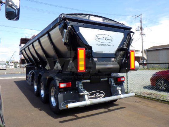 未使用車 トラウトリバー ベルトコンベア式トレーラー