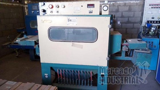 Cámara de sandblast marca Finmac