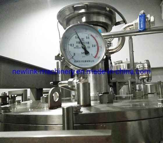 コルクキャップシャンパン250mlガラスボトル充填キャッピングパッケージマシン等圧ガラスボトルビール充填瓶詰め機