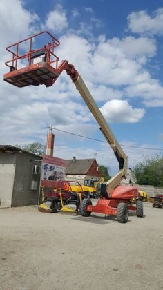 2002 JLG E 600 JP