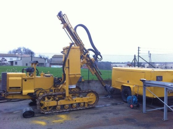 1984 BOHLER DTC 111 drilling