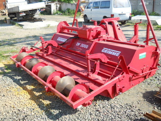 GRIMME DF 3000 bed former