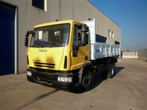 2008 IVECO AUTOCARRO dump truck