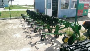 JOHN DEERE 825 PROPAShNOY cultivator