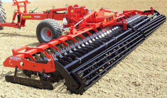 2012 QUIVOGNE Diskator SL700 harrow