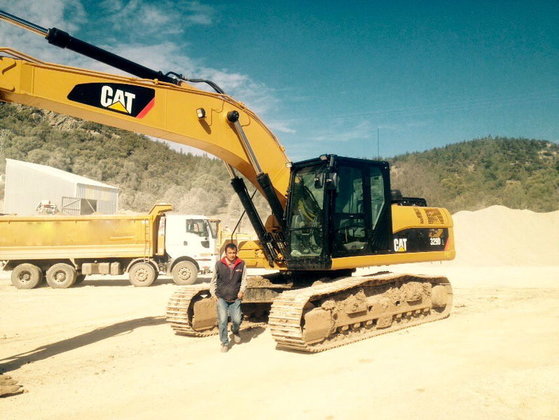2013 CATERPILLAR 329 DL tracked