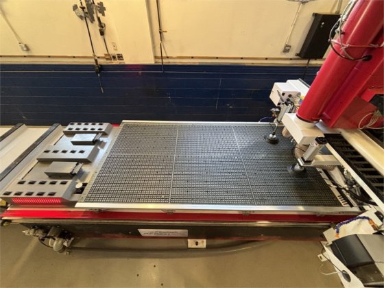 2022 () CNC Factory "Python