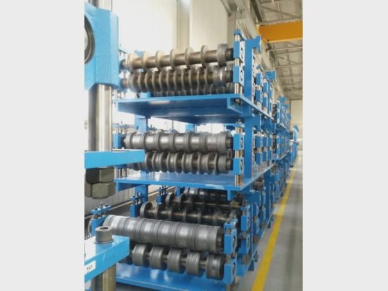 梯形梁和波纹梁生产线