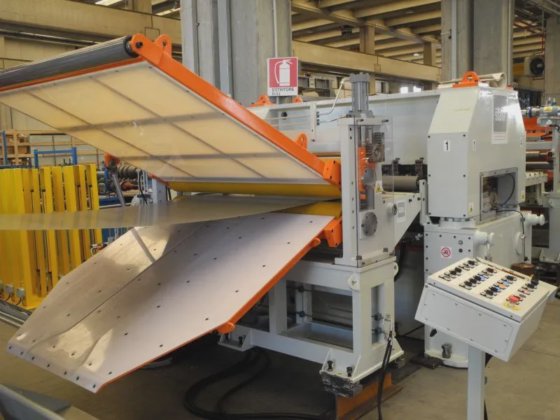 薄型材料定长切割线