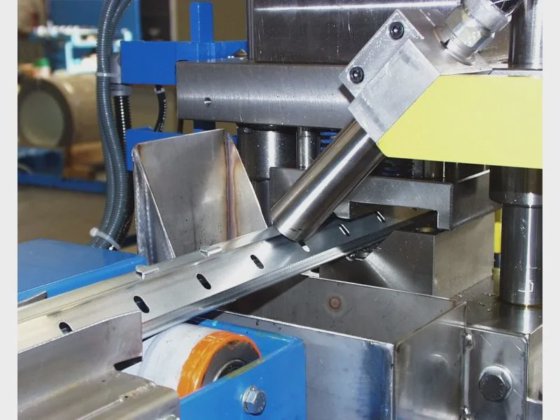 货架立柱生产线