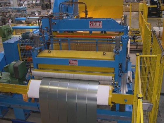 般厚度材料分条线