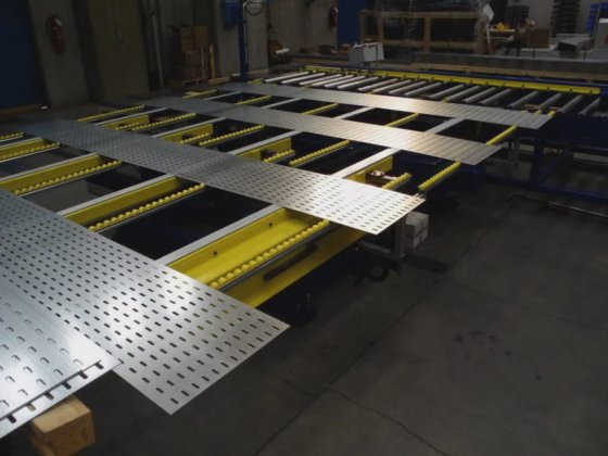 电缆桥架辊型线