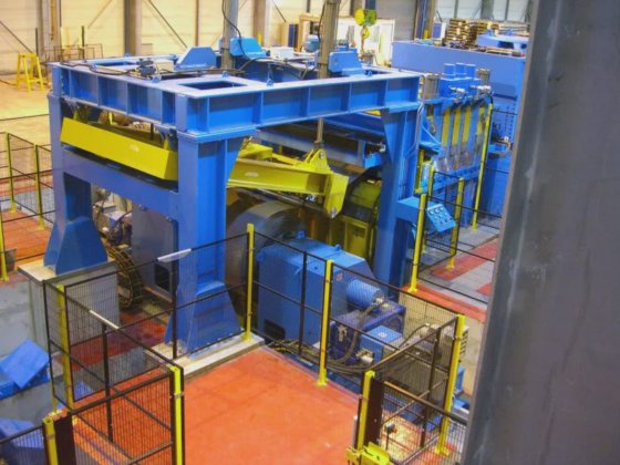 大厚度材料定长切割线