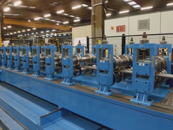 太阳能板辊型线