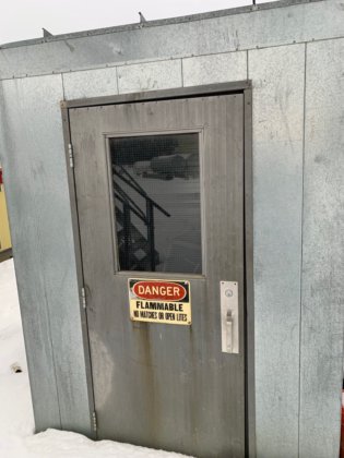 2005 edificio de equipos de