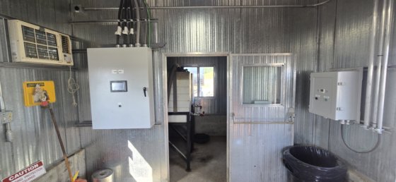 2000 25 pies edificio MCC