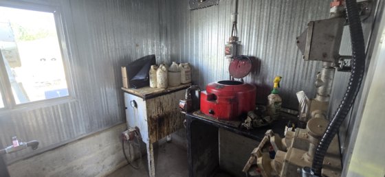 2000 25 pies edificio MCC