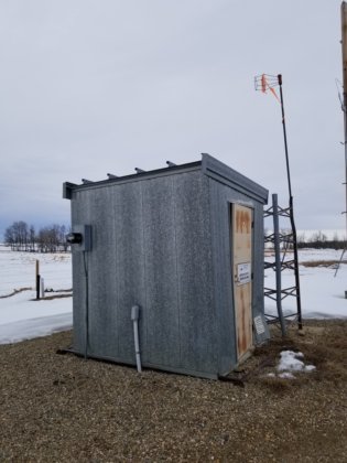 2000 8ft Edificio de equipos