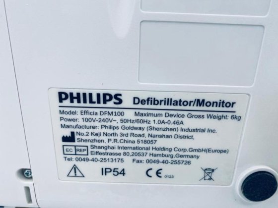 18 Philips Efficia Dfm 100 Portable Defibrillator In Lublin Poland