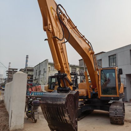 Hyundai 220lc 9s
