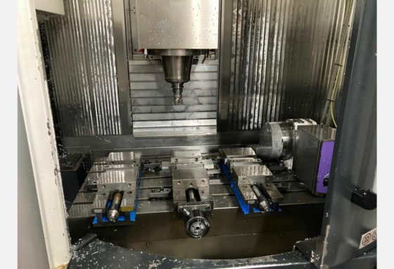 2006 立式加工中心 SERRTECH M1